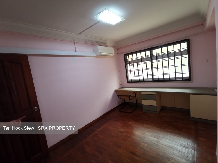 Blk 160 Pasir Ris Street 13 (Pasir Ris), HDB Executive #288870131